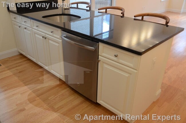 Photo - 15 Langdon St Unidad #1