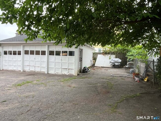 Photo - 417 Willow St