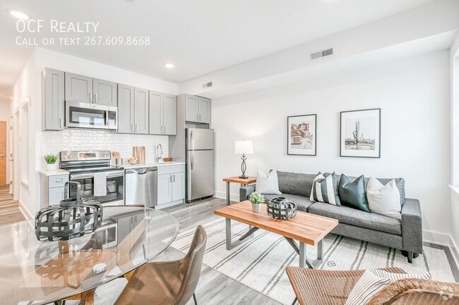 Building Photo - The Royal JR 1 Bed Apartment Unit 305