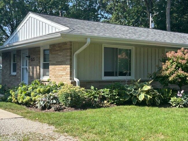 Photo - 1515 Autumn Dr Unit 1515