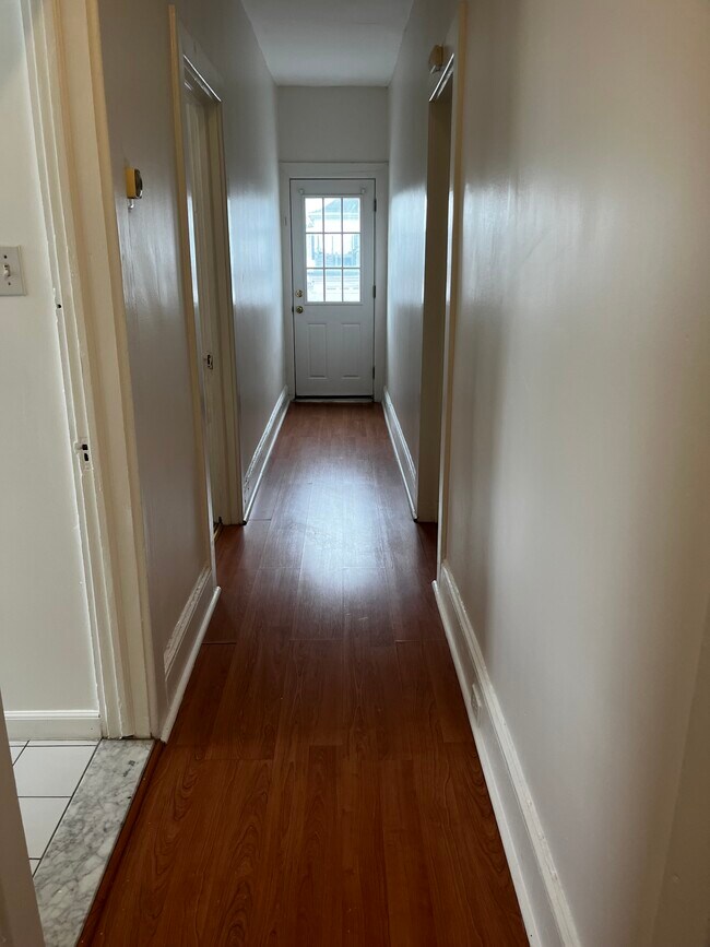 Photo - 4301 Elderon Ave Unidad 2