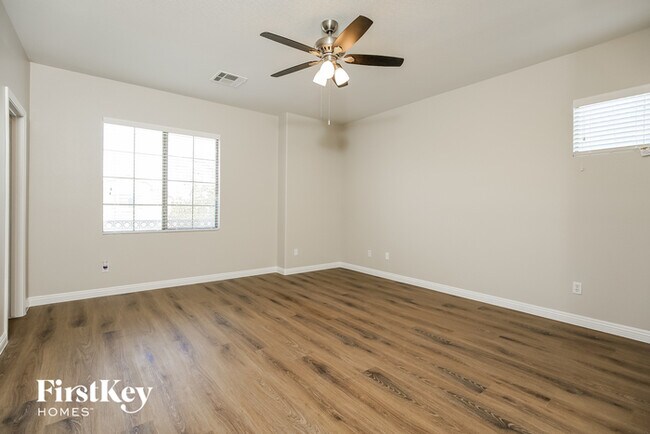 Photo - 7637 Montefrio Ave