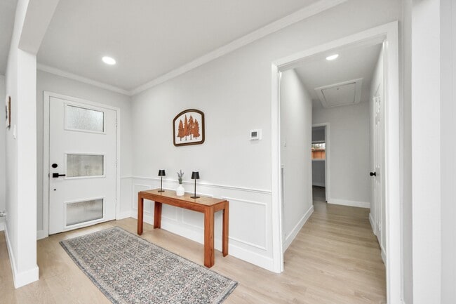 Photo - 10003 Briarwild Ln