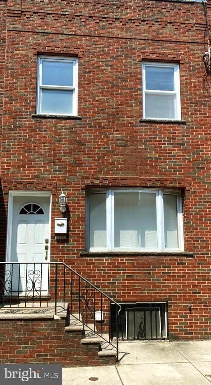 Building Photo - 2232 S Bancroft St Rental