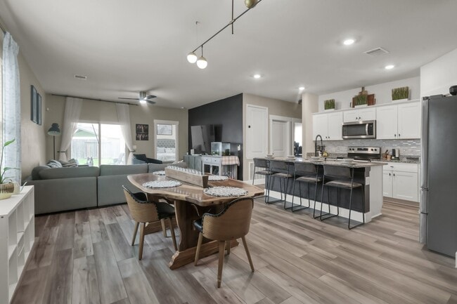 Photo - 13419 Harrow Park Ln