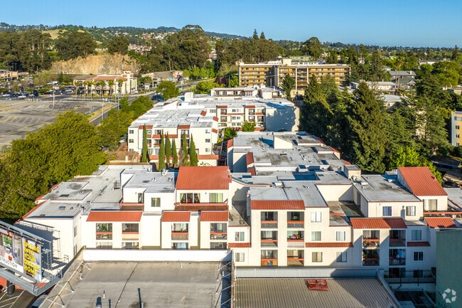 Vista aérea NE - 288 Whitmore St