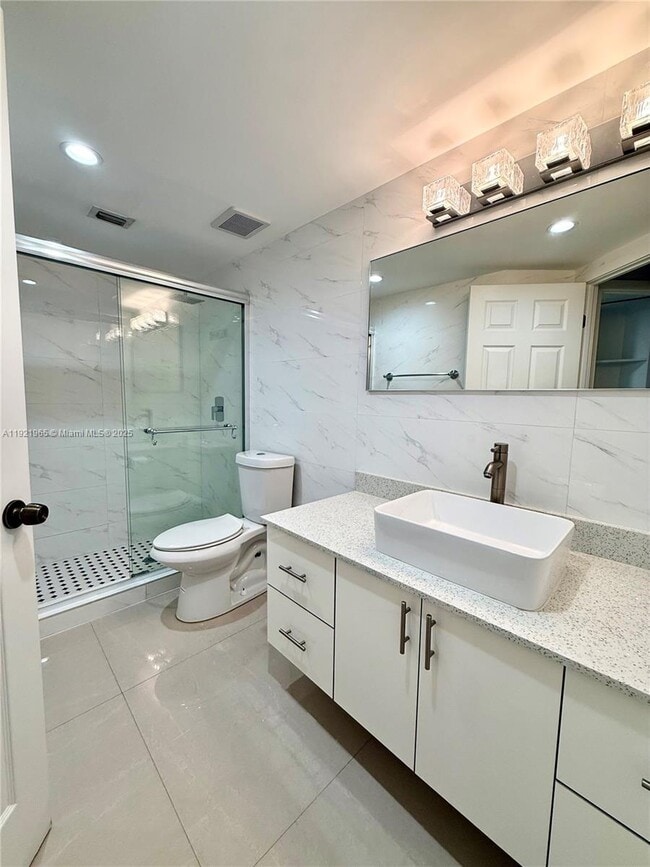 Photo - 8290 Lake Dr Unit 235