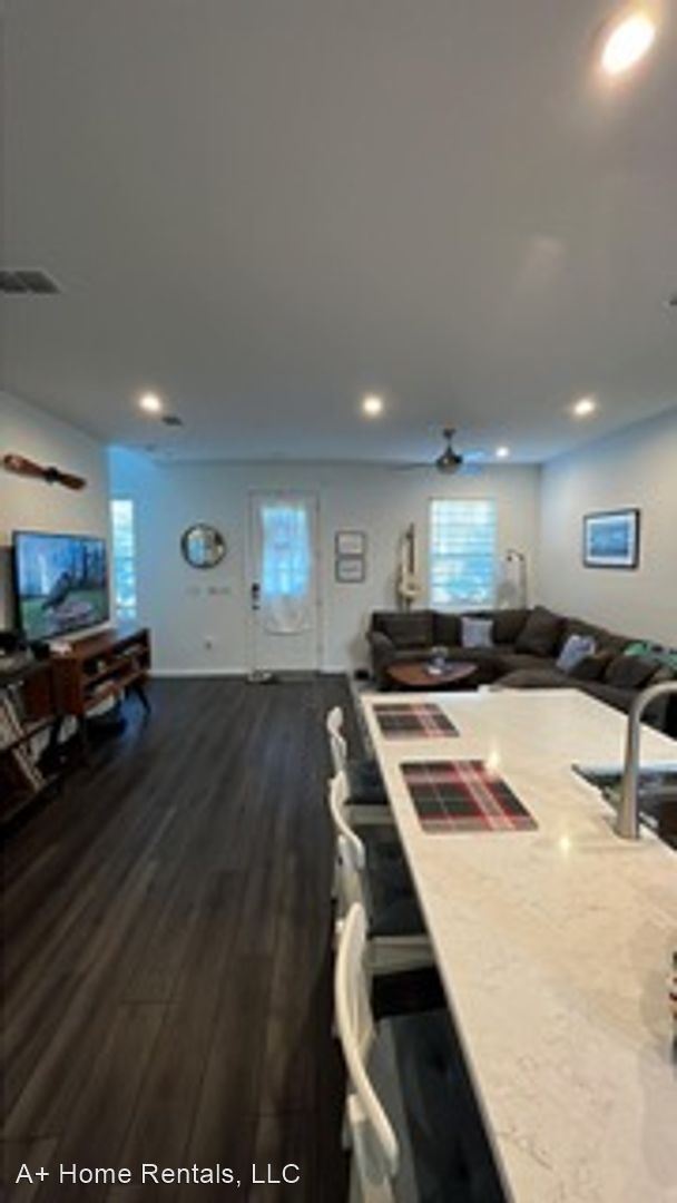 Photo - 3 br, 2.5 bath House - 2129 Celebration Blvd.