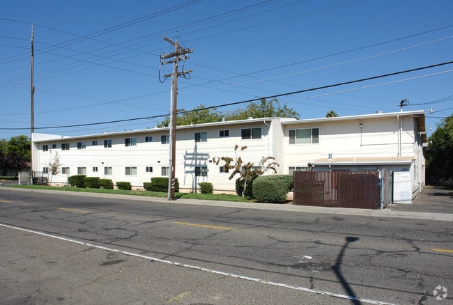 Capitol City Apartments - Capitol City Apartments
