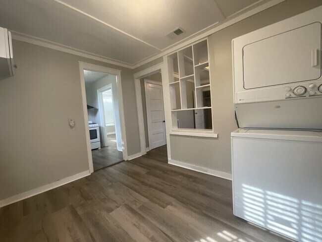 Photo - 1020 Adams St