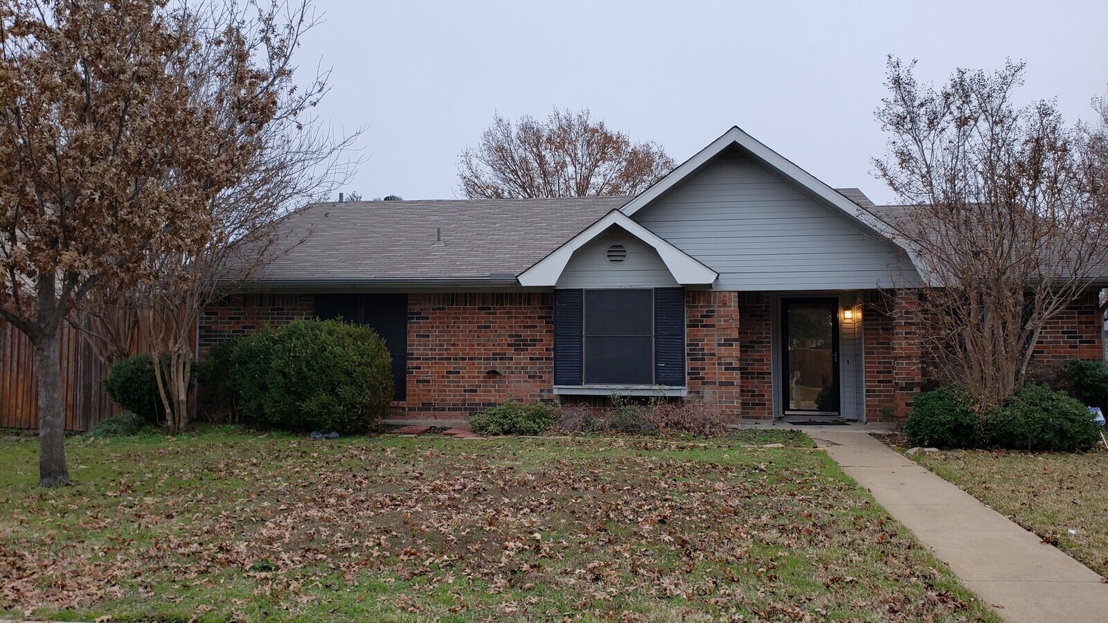 Photo - 2912 Guinevere Dr Casa
