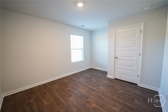 Photo - 102 Painted Lady Lp