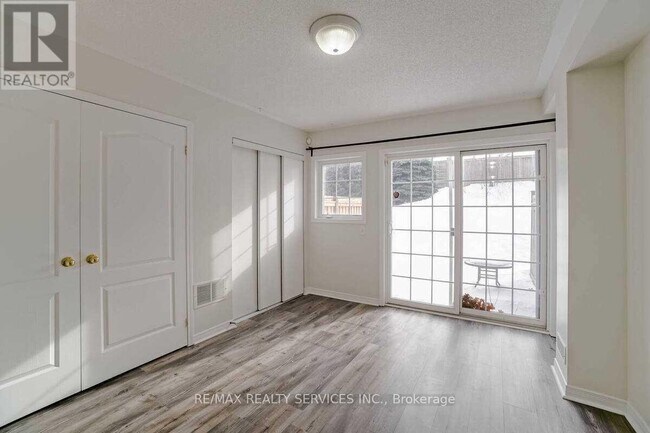 Photo - 43 Denison Ave