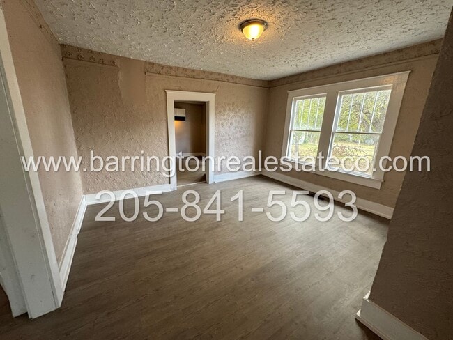 Photo - 207 16th Ave S