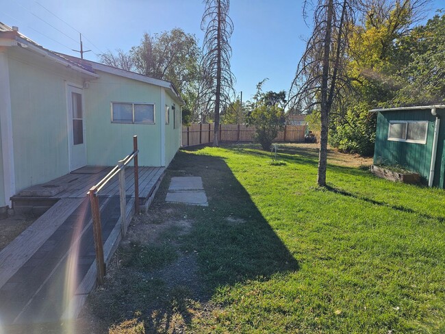 Photo - 495 F St
