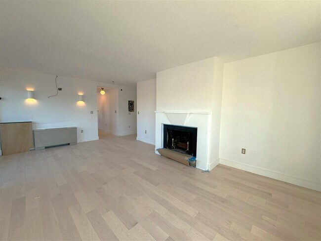 Photo - 14 Concord Ave Unit 624