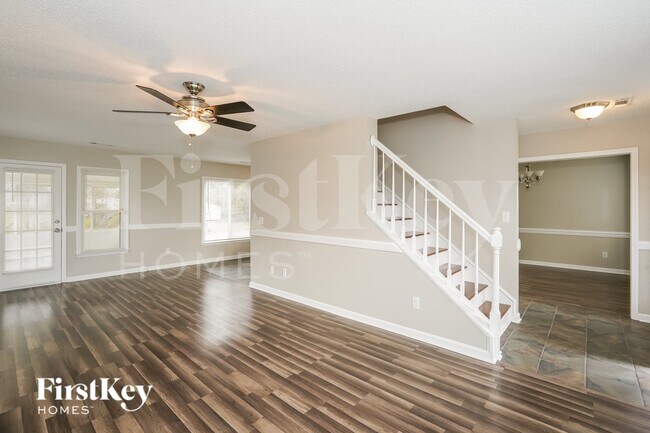 Photo - 6350 River Crest Dr