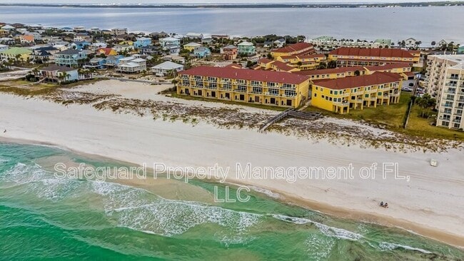 Building Photo - 1500 Via De Luna Dr