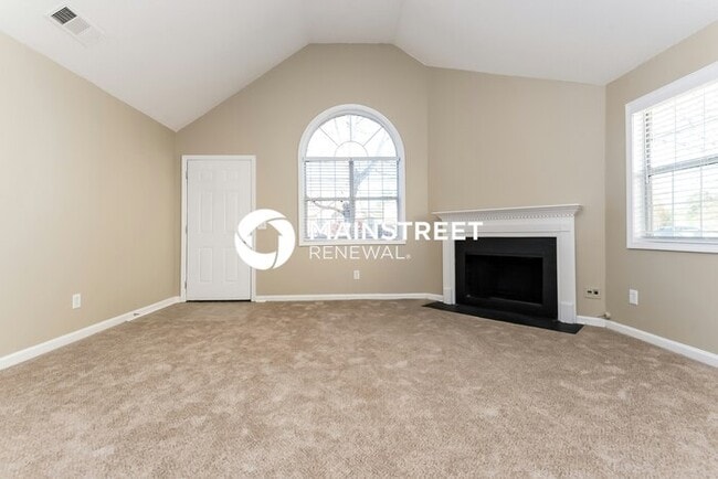 3 Bedroom Pet-Friendly Home in Decatur, GA with Main Street Renewal