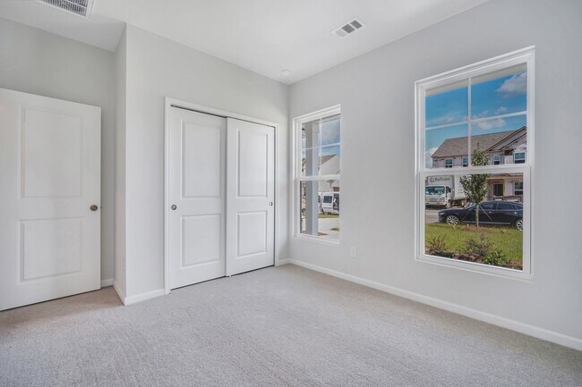 Photo - 82 Hillcrest Wy