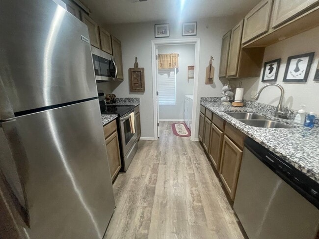 Photo - Recently Renovated Furnished 3 Bedroom 2 Bath Condo/ Apartment for Rent in Branson, MO Unit #2