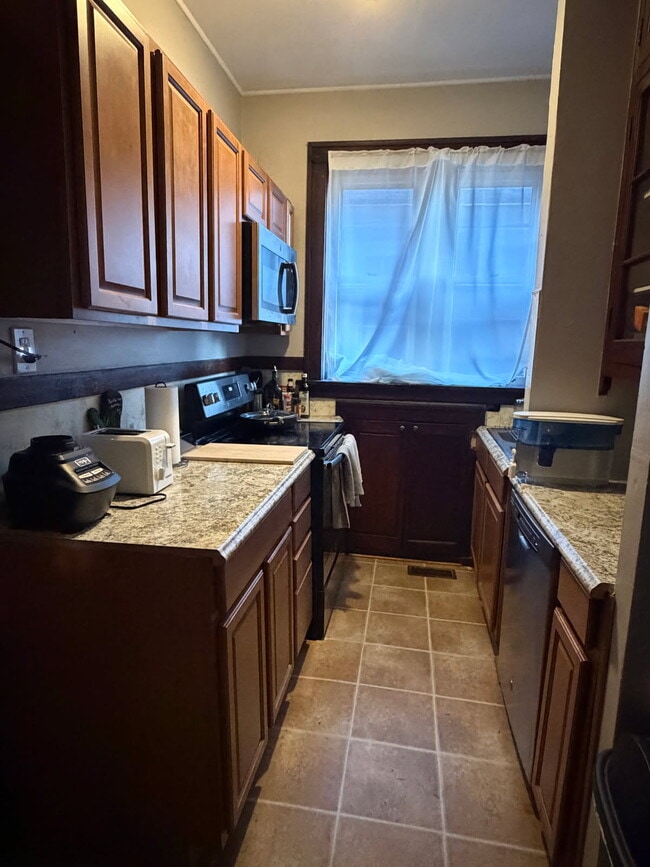 Photo - 2516 Bellevue Ave Unit a