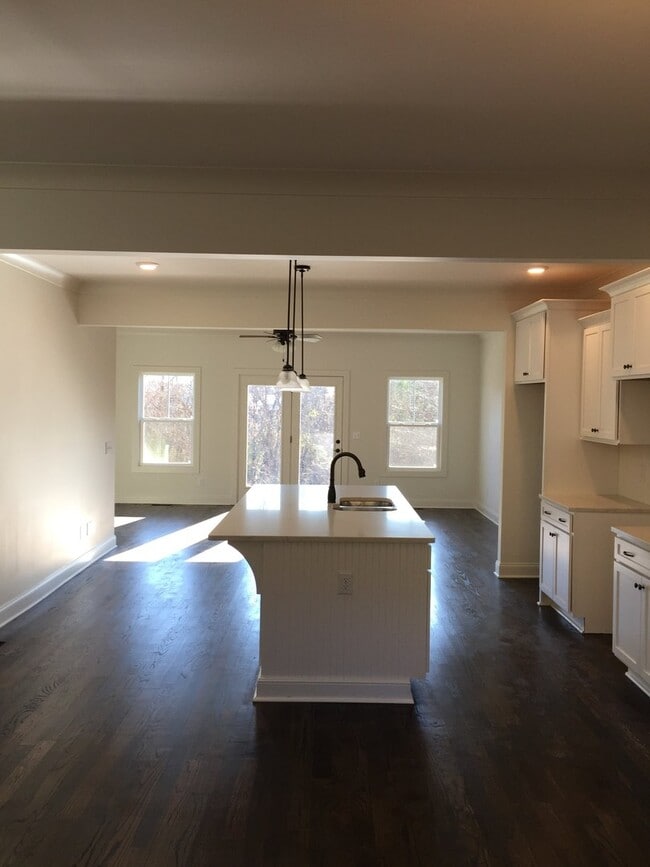 Photo - 5 Brand New Luxury Town Homes