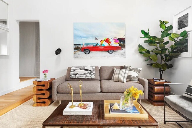 Photo - 211 Thompson St Unit 5K