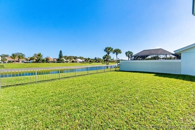 Photo - 247 River Park Dr
