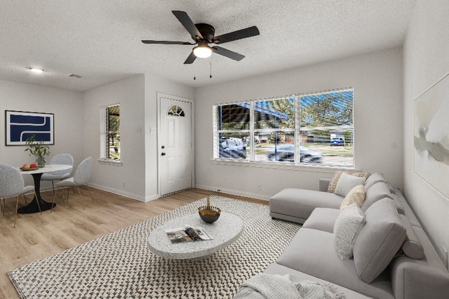 Photo - 4601 W 43rd St