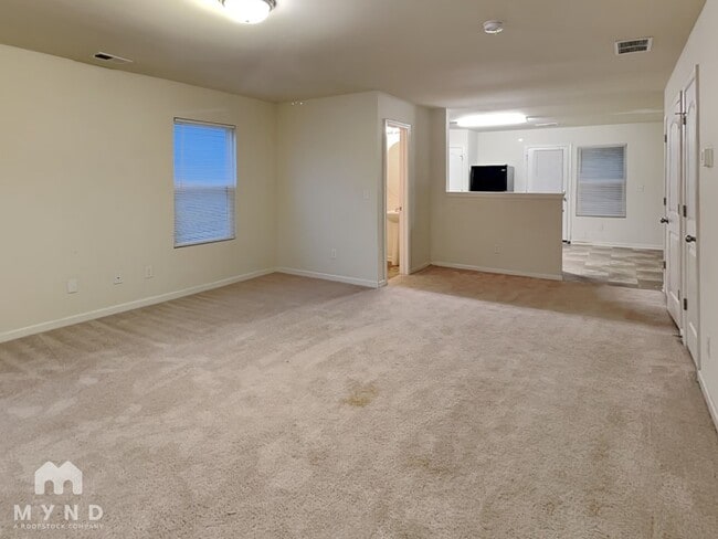 Photo - 2544 Piering Dr