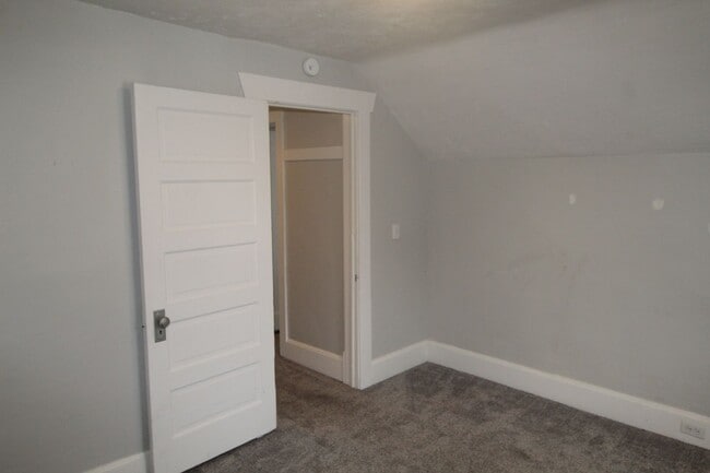 Photo - 1711 E Bridgeport Ave