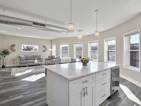 Photo - 1111 Bonnie Brae Pl