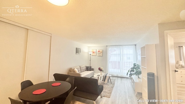 Building Photo - 30 Bridge St W Unit 304-30 Bridge St W, Kitch