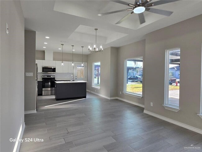 Photo - 12 S Xanthia St Unit 5
