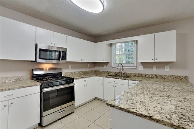 Photo - 2929 Sentinel Cir