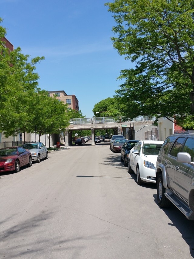 606 Trail - 1740 N Spaulding Ave Apartments Unit 2