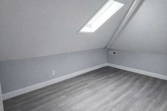 Photo - 2707 N College Ave