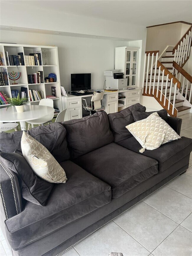 Photo - 3535 Magellan Cir