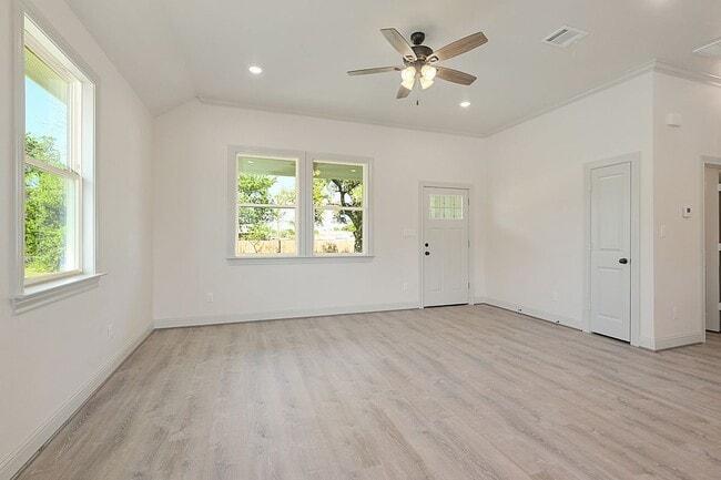 Photo - 1508 Echols St