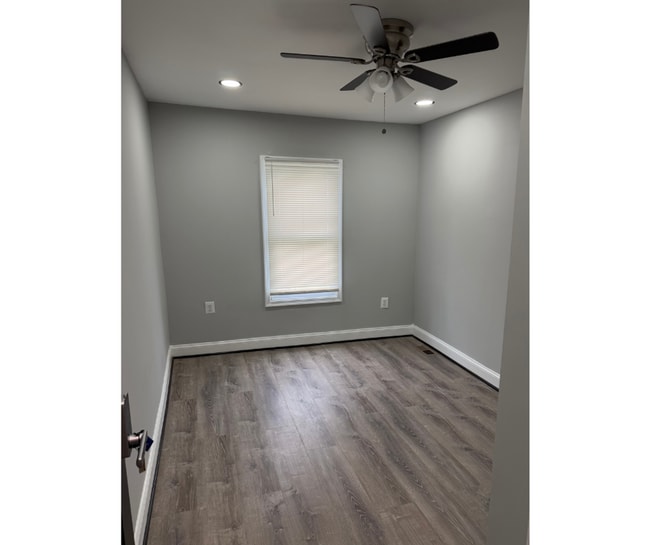 Photo - 1106 N Lakewood-1A AVAILABLE $650 1A Unit 1A AVAILABLE $650 1A