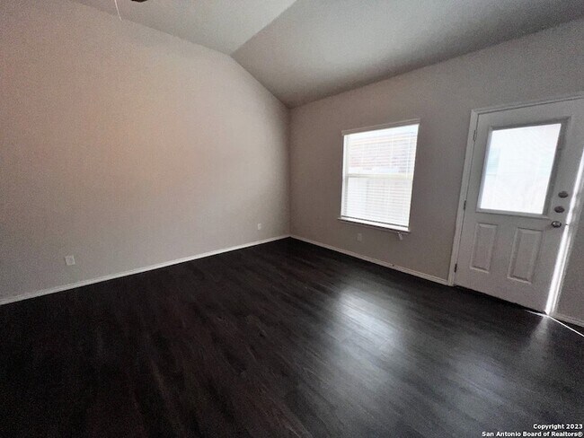 Photo - 9229 Groff Lndg