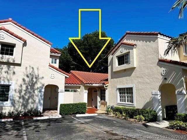 Photo - 1370 Cottonwood Cir