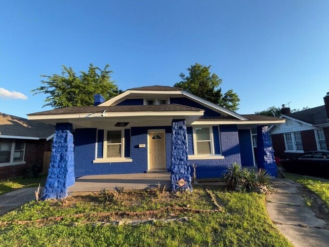 Building Photo - 1547 E McLemore Ave Rental