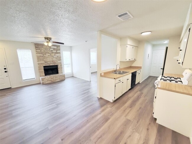Photo - 2305 Whitlow Cove Unit 2307