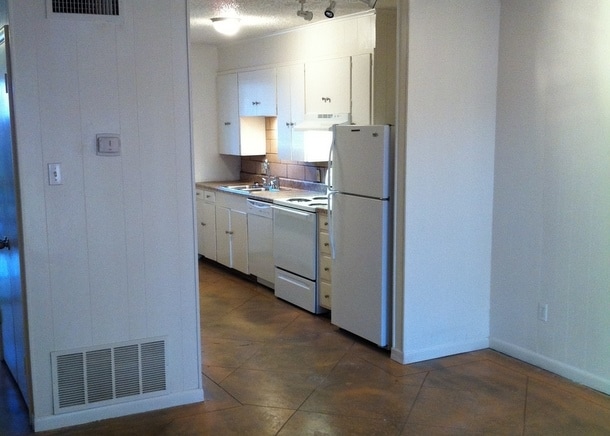 Photo - Brookhollow Garden Apartments