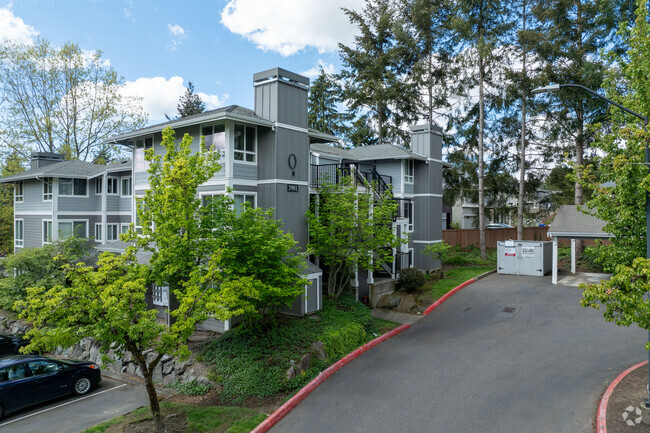 Cambria Hills - Cambria Hills Apartments