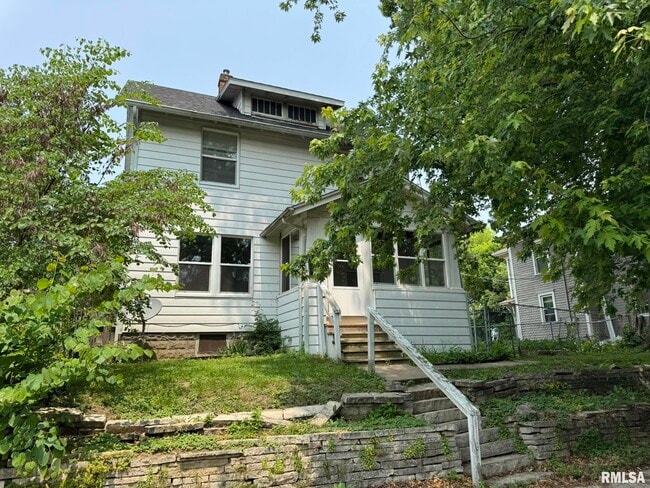 Building Photo - 1018 Arlington Ct Rental