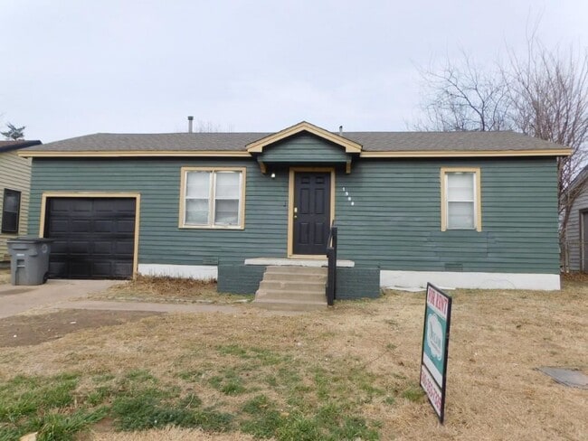 Building Photo - 1509 NW Williams Ave