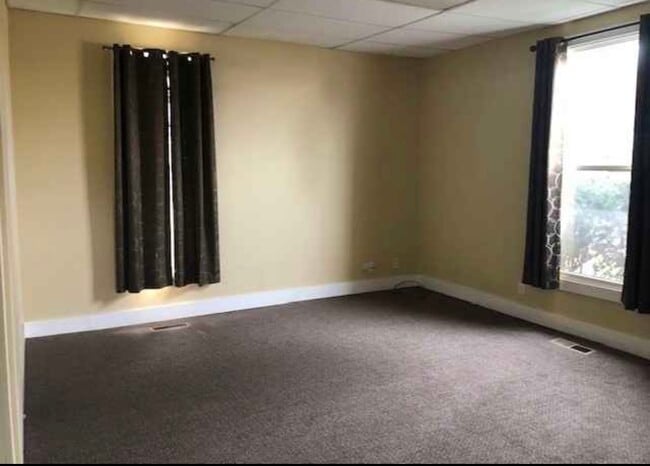 Photo - 1004 South First Street